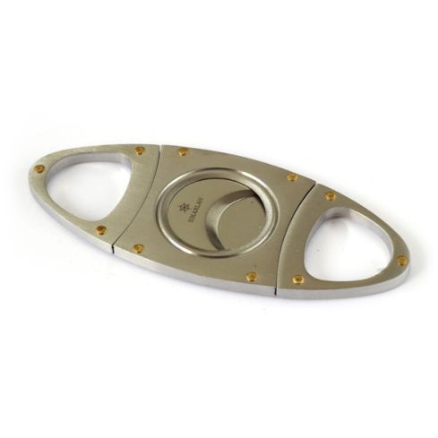 Roostevabast terasest sigarilõikur